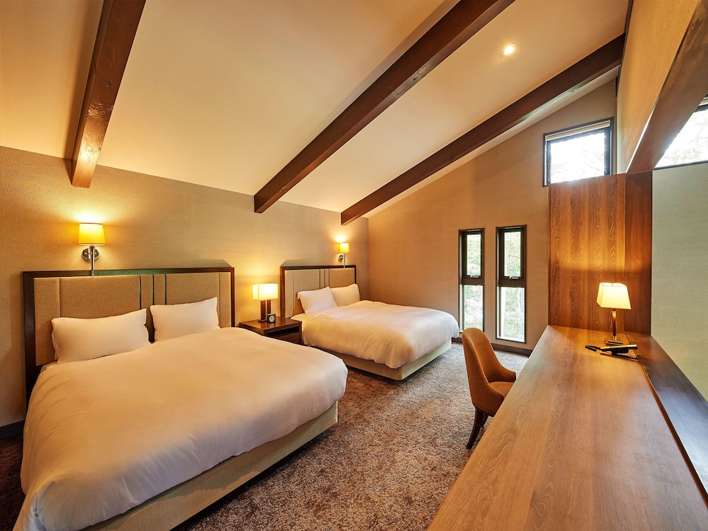 Premium Villa, 2 Queen Beds and 1 Exra Bed, Non Smoking photo 2