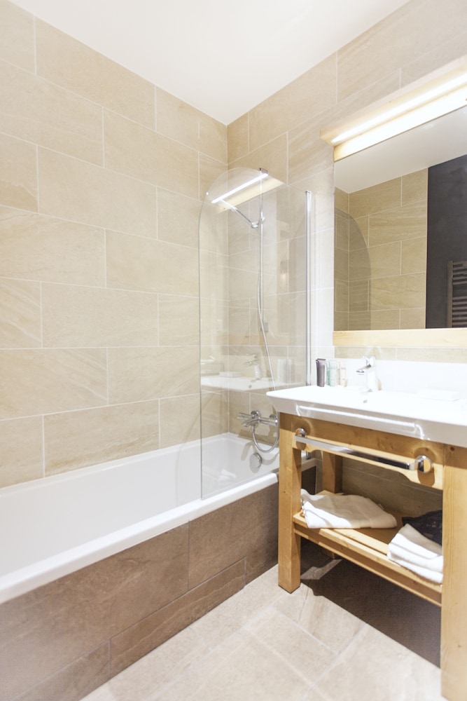 Classic Double Room (avec accès Piscine inclus) photo 3