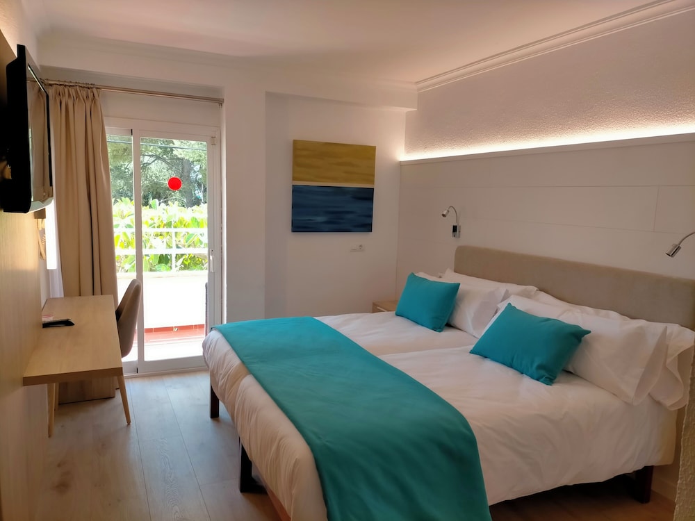 Twin Room, Balcony, Sea View