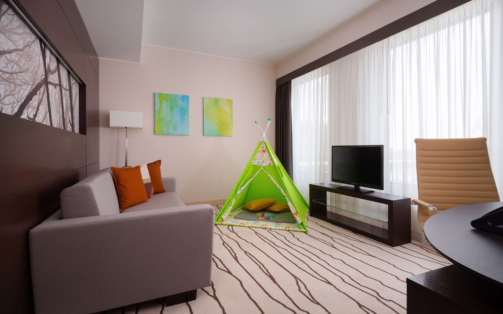 Family Corner One Bedroom Suite photo 1