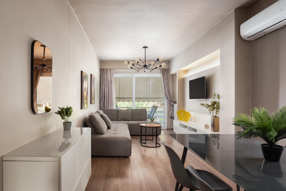Family Apartment photo 1