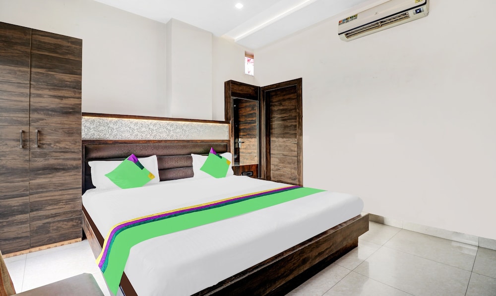 Standard Room - Photo 12