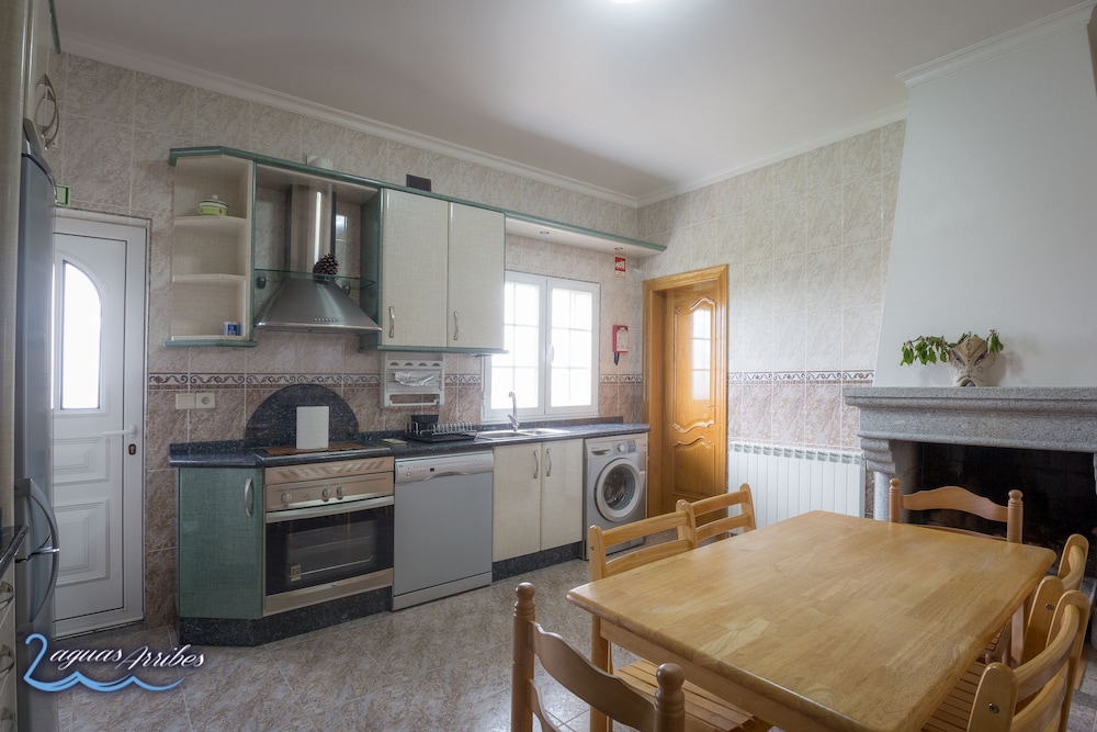 House, 3 Bedrooms, Terrace photo 2