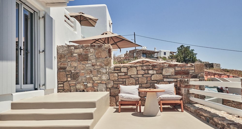 Deluxe Room, 1 King Bed, Terrace, Sea View (Mini Private Pool) - Photo 2