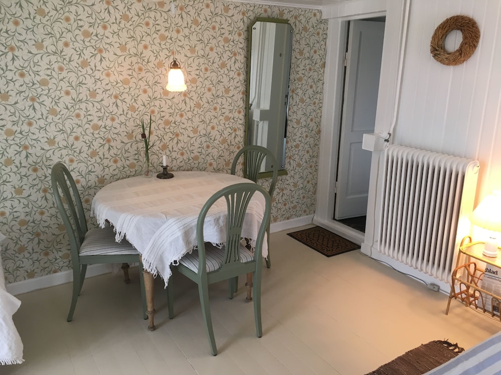 Quadruple Room, Shared Bathroom, Poolside (Værelse 1) photo 3