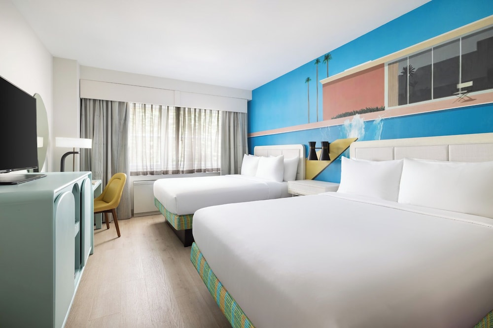 Room, 2 Queen Beds (Hearing)
