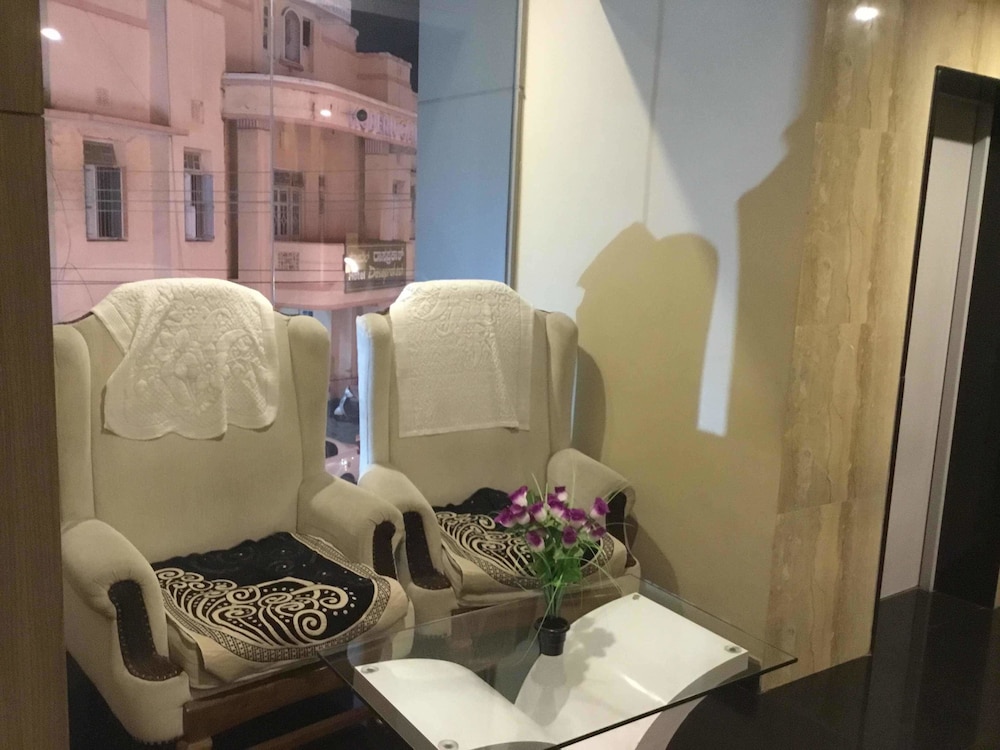 Deluxe Triple Room, Multiple Beds, Non Smoking, City View photo 3