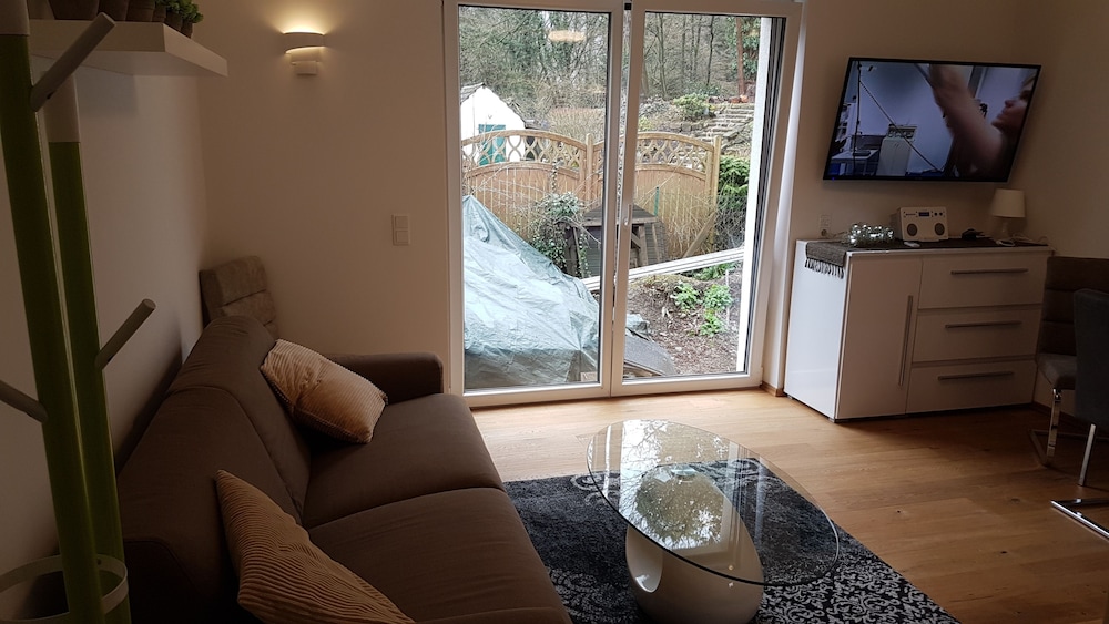 Deluxe Apartment, 1 Queen Bed with Sofa bed (incl. end cleaning fee €35) photo 3