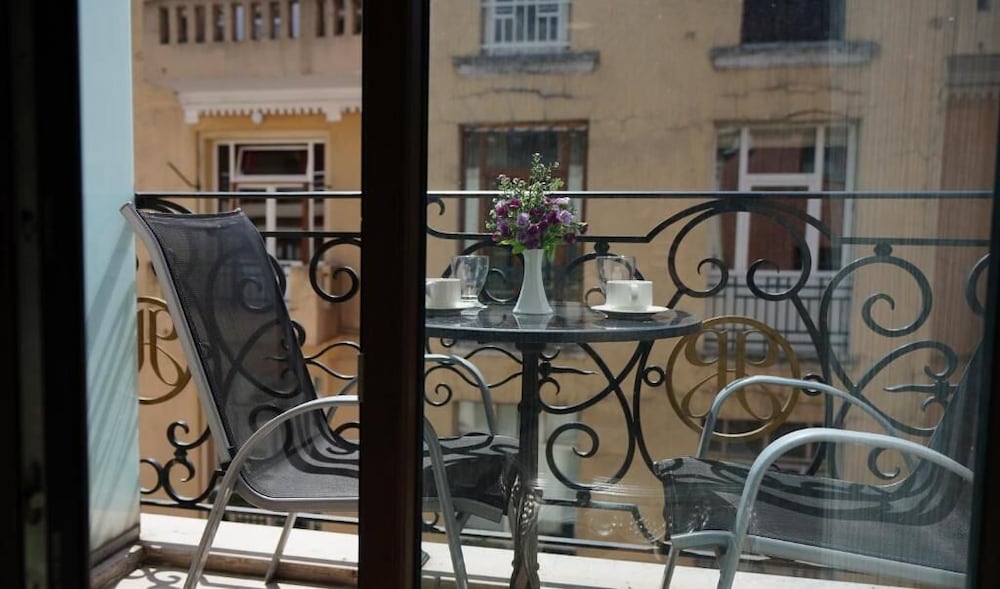 Deluxe Double Room, Balcony, City View photo 1