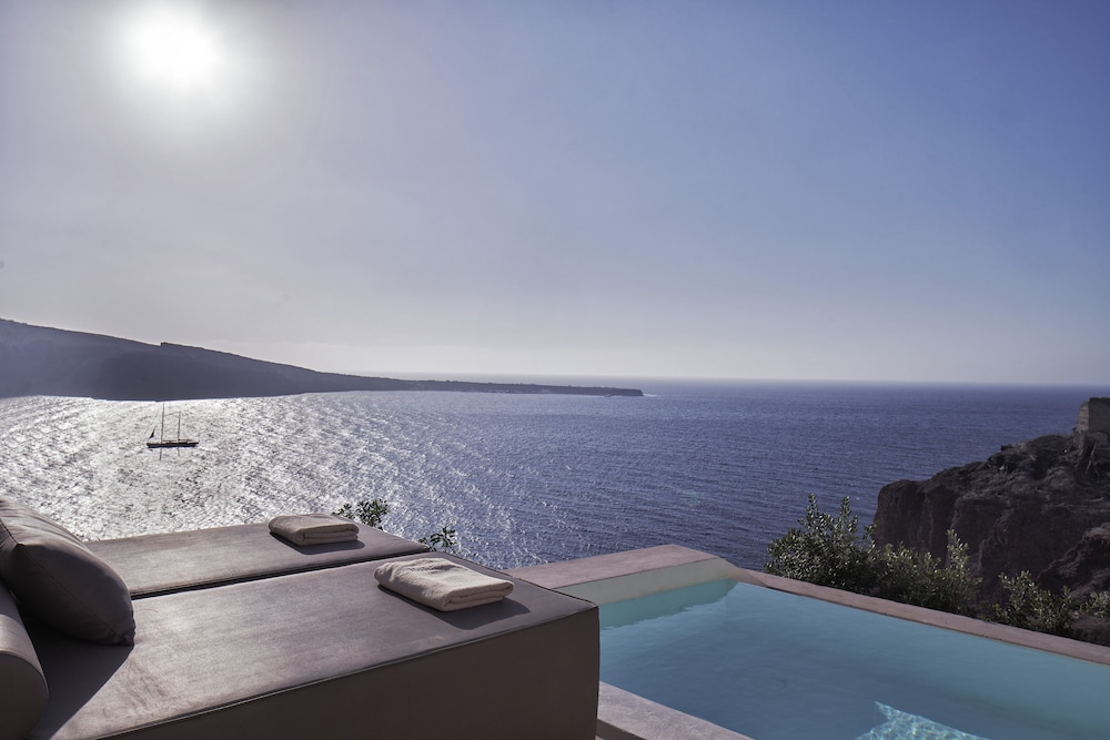Suite, Private Pool, Sea View - Photo 2