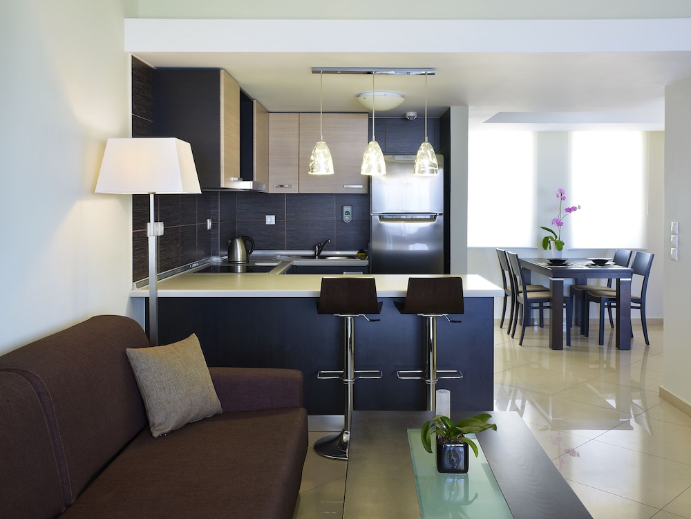 Superior Suite, 2 Bedrooms - Photo 6