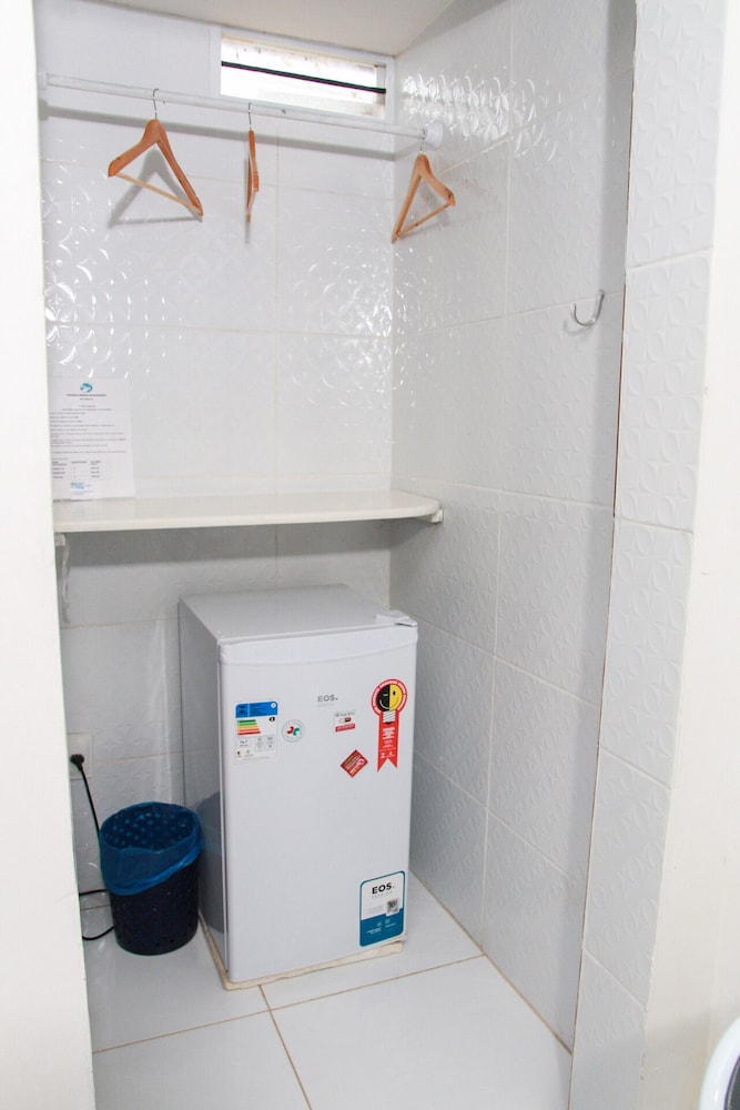 Basic Triple Room, 1 Bedroom, Non Smoking, Pool View - Photo 2