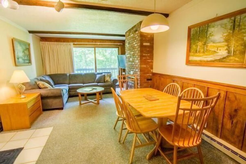Condo, Multiple Beds (Whiffletree D3) photo 2