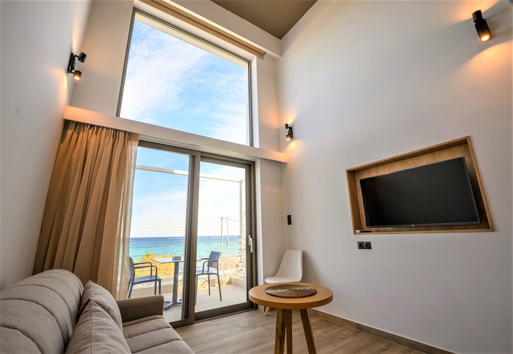 Studio Suite, Sea View (6, Duplex Loft with Balcony)