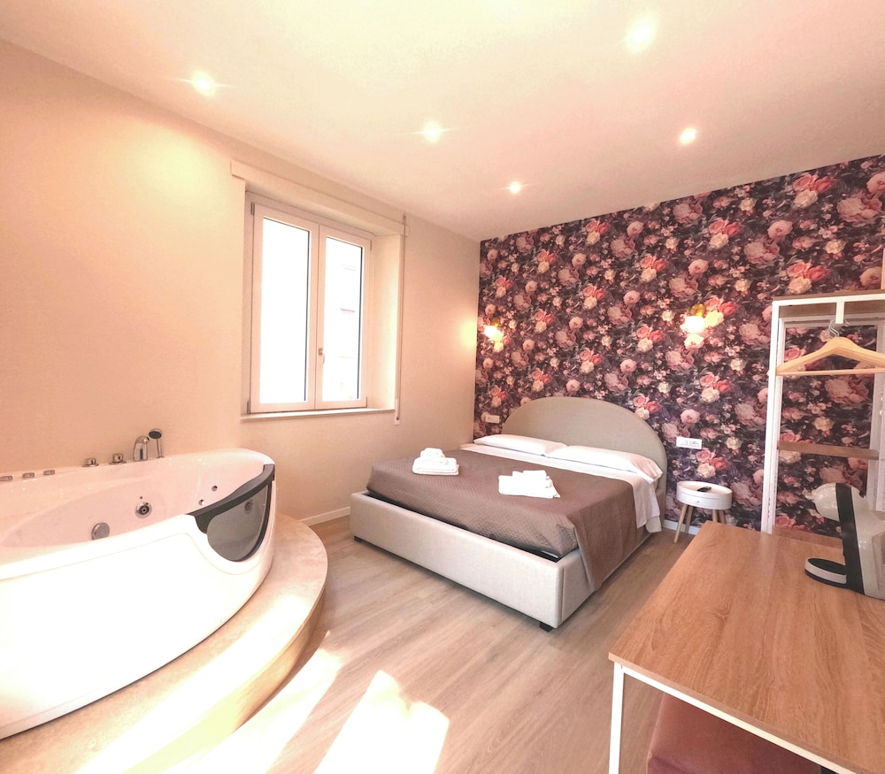 Luxury Double Room photo 1