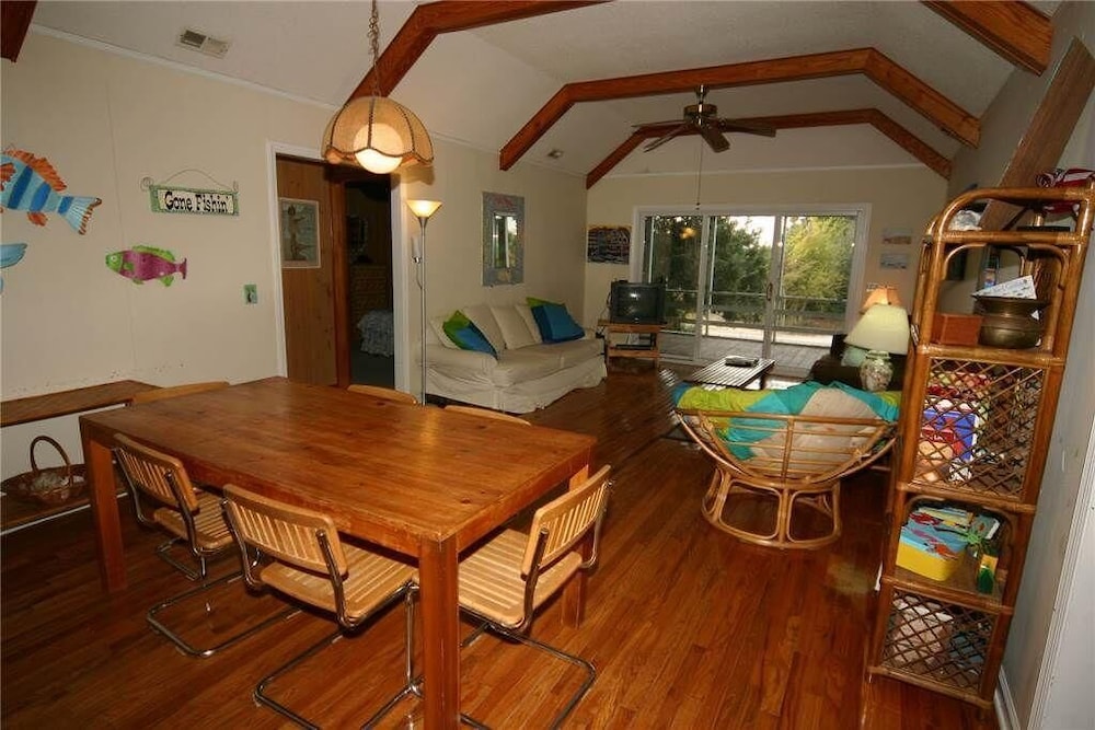 House, Multiple Beds (Tidedown) photo 3