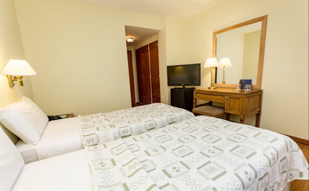 Standard Single Room thumbnail 5