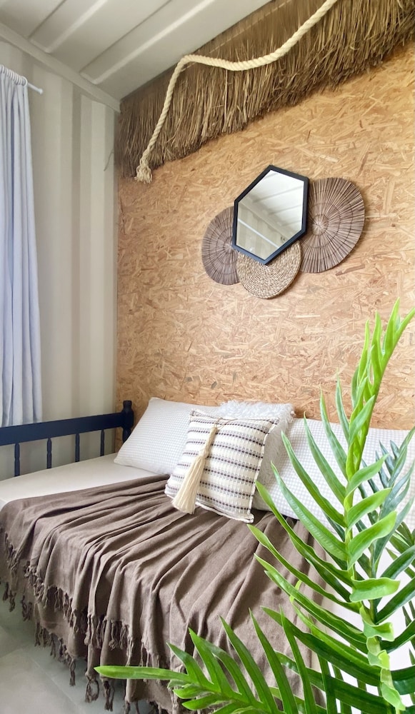Superior Triple Room photo 2