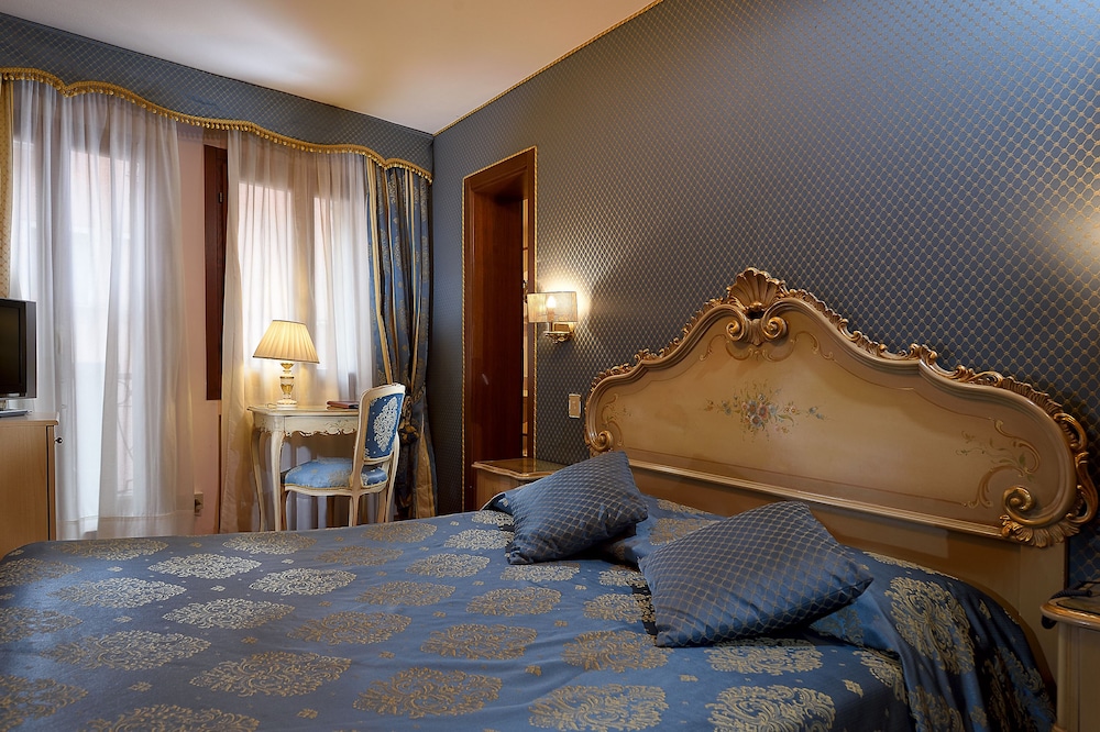 Basic Room (French) photo 1