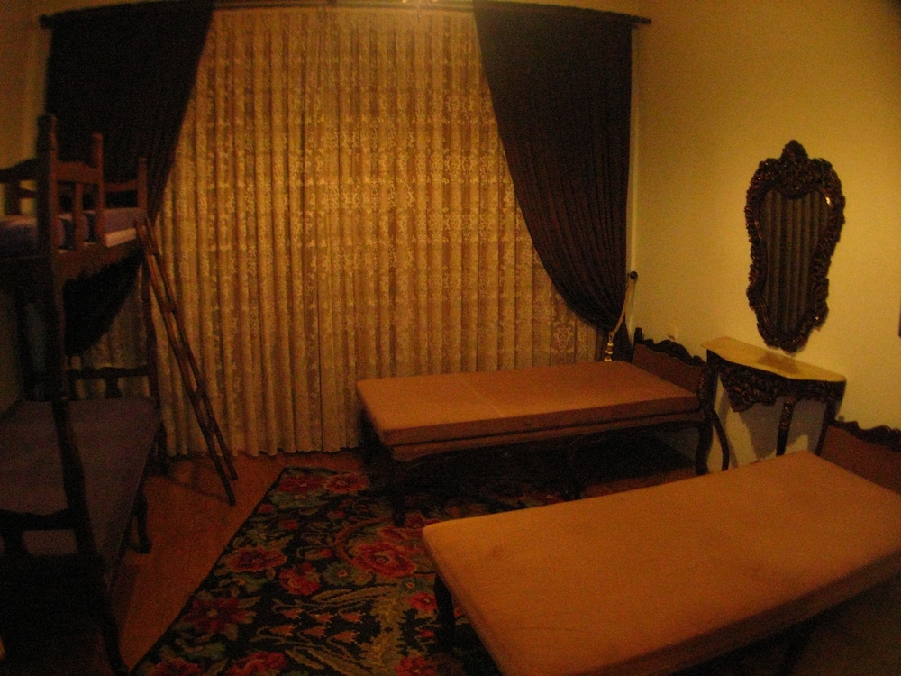 Standard Shared Dormitory, Women only, Shared Bathroom photo 1