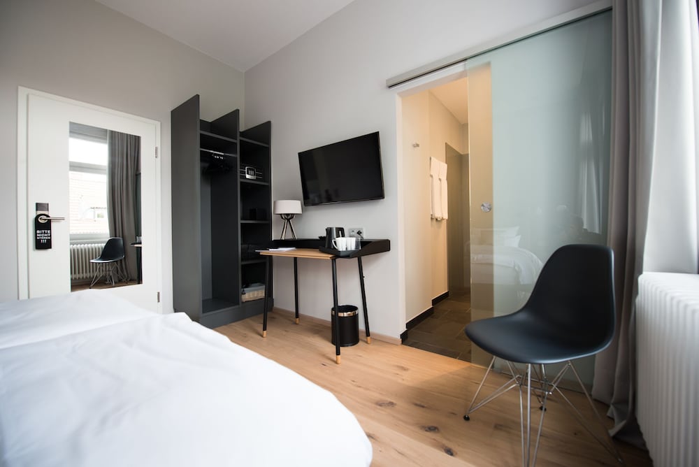 Superior Double Room Single Use photo 2