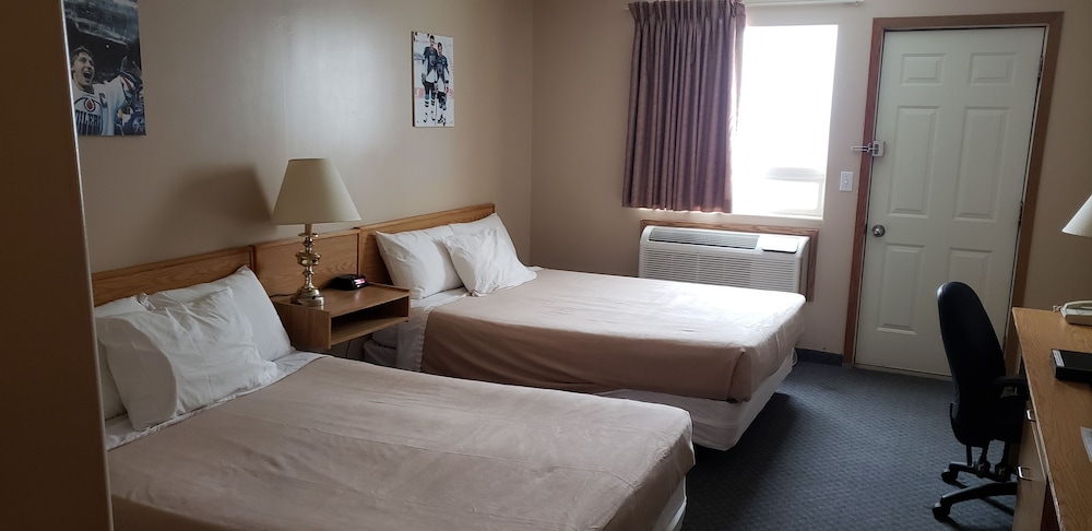 Standard Room, 2 Double Beds, Smoking photo 1