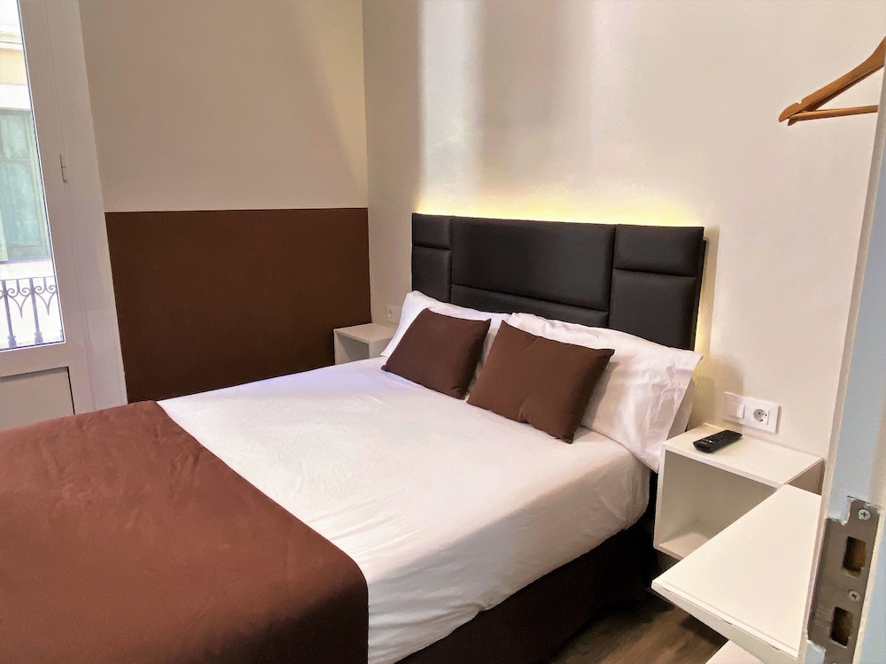 Basic Double Room