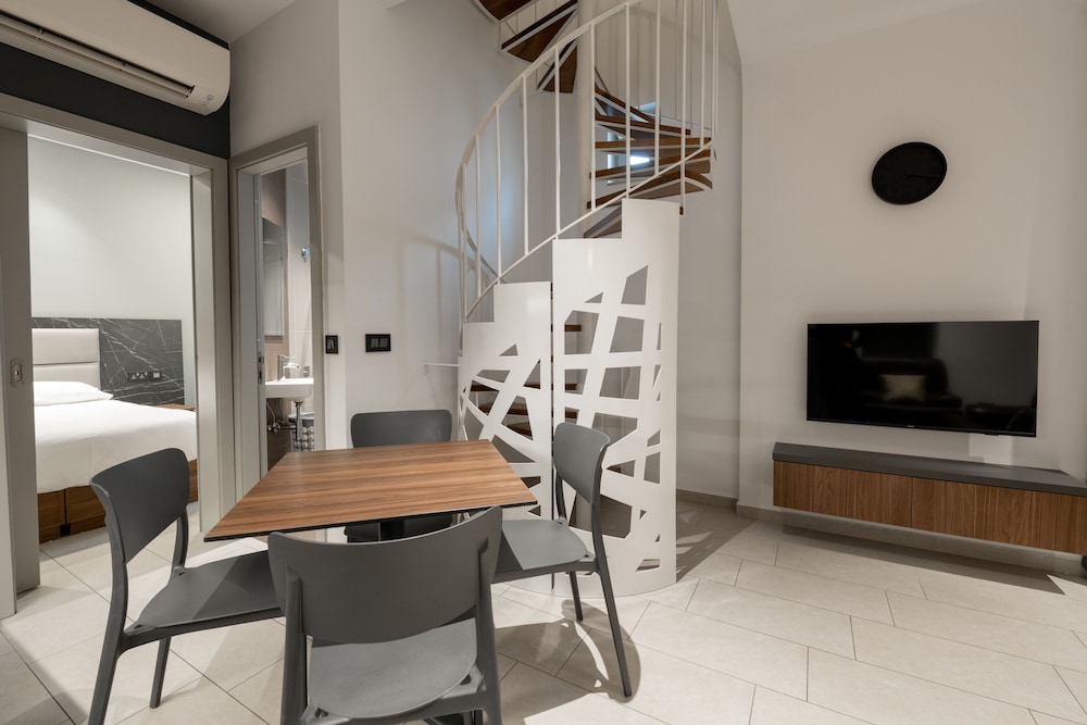 Signature Penthouse photo 2