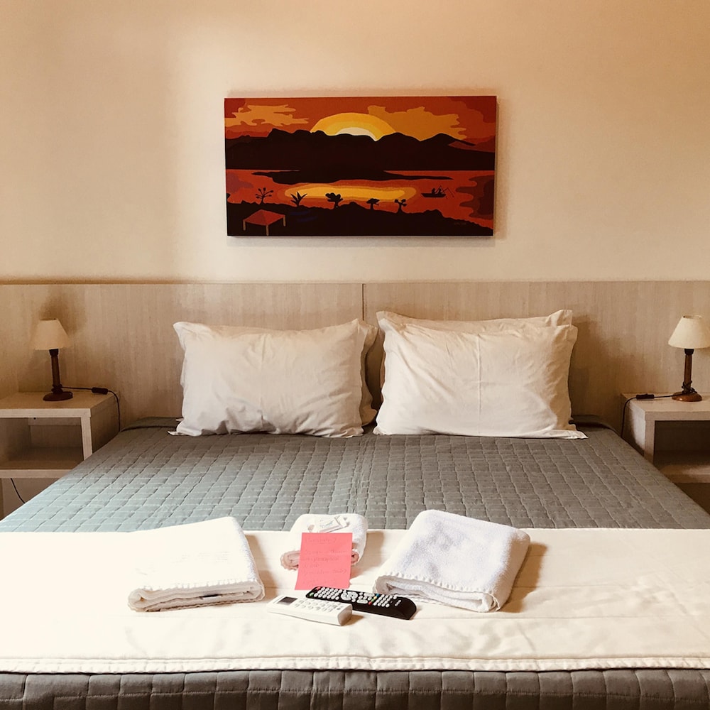 Family Quadruple Room, Multiple Beds, Non Smoking photo 3