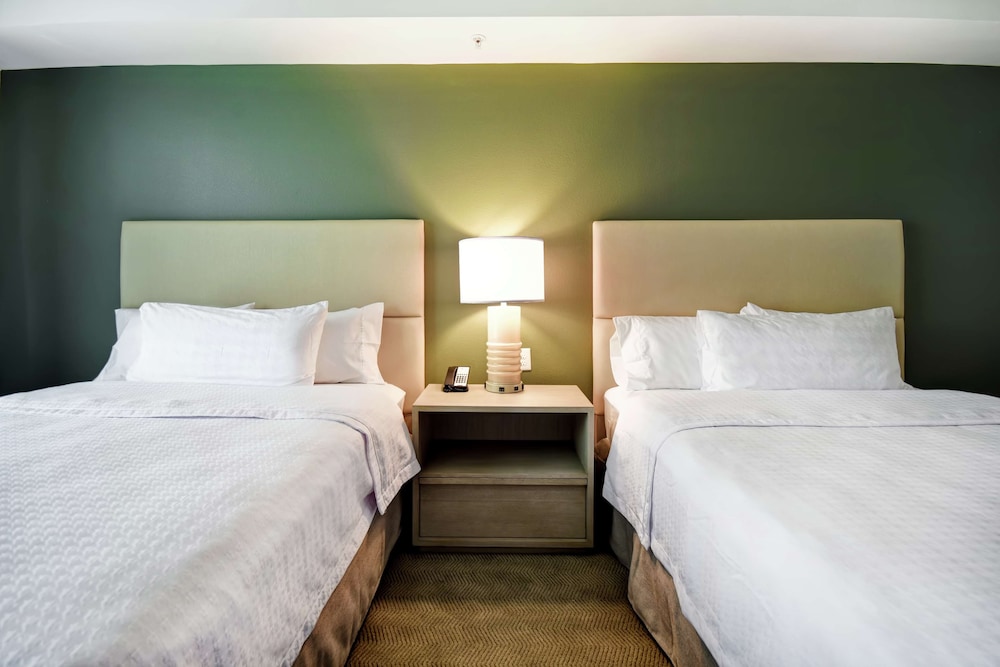 Suite, 1 Bedroom, 2 Queen Beds - Photo 5
