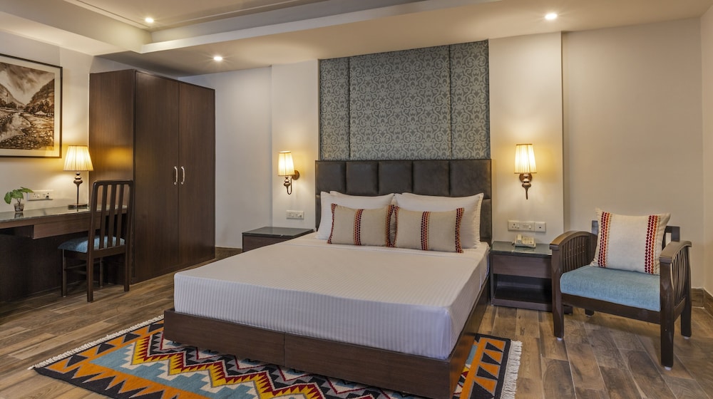 Mandala Suite - Photo 1