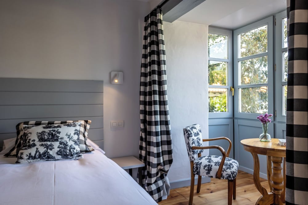 Panoramic Double Room, Balcony, Garden View photo 3
