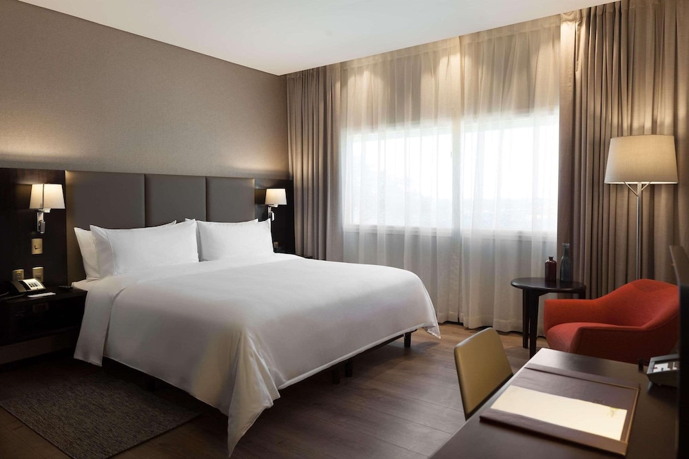 Room, 1 King Bed, Non Smoking photo 1