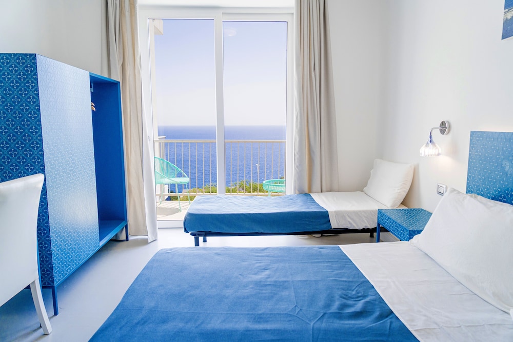Family Quadruple Room, Sea View photo 1