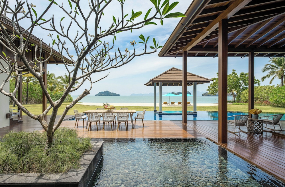 Imperial Three Bedroom Beach Villa with Pool