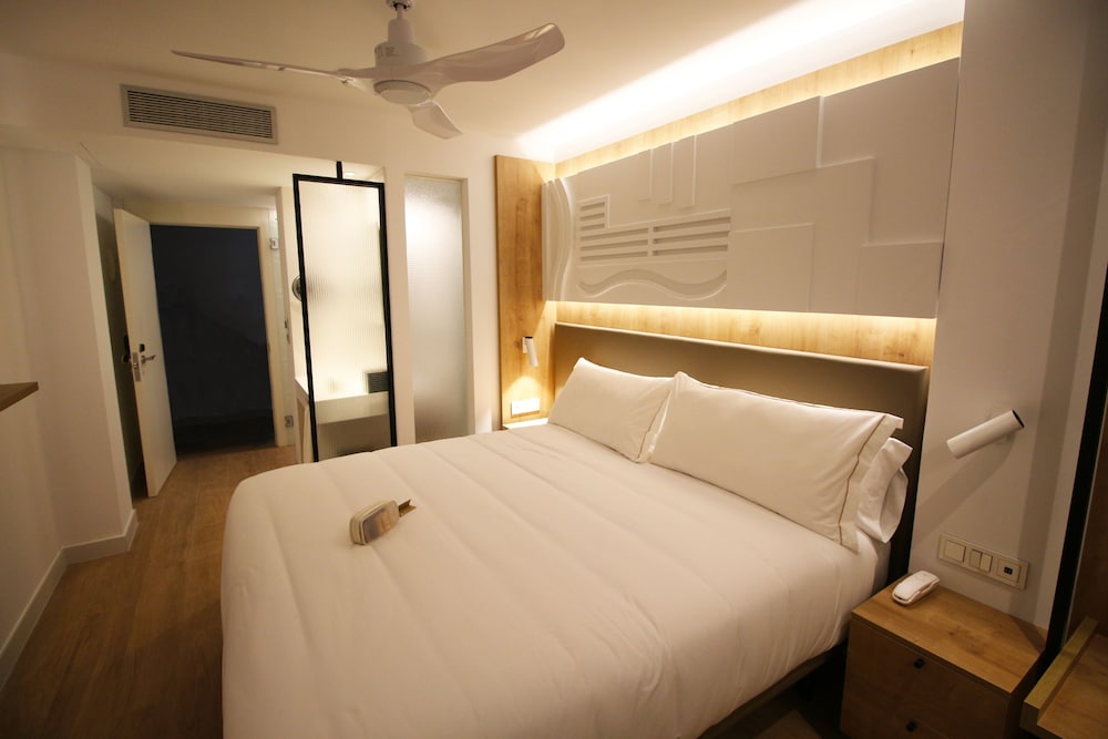 Double Room, Terrace (2 adults and 1 child), photo 6