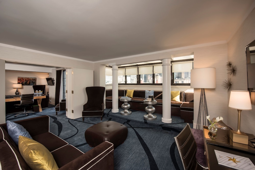 Suite, 1 Bedroom, Accessible Bathtub (Mobility) thumbnail 6
