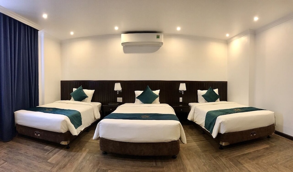 Deluxe Triple Room