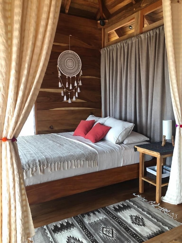 Ocean Rooms photo 2