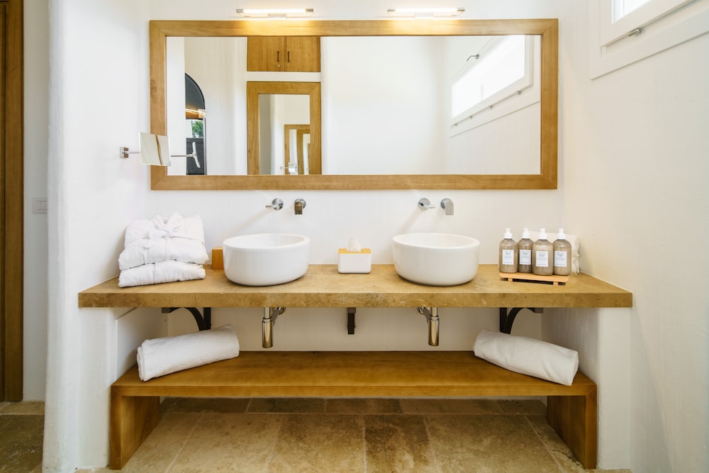 Luxury Studio Suite photo 2
