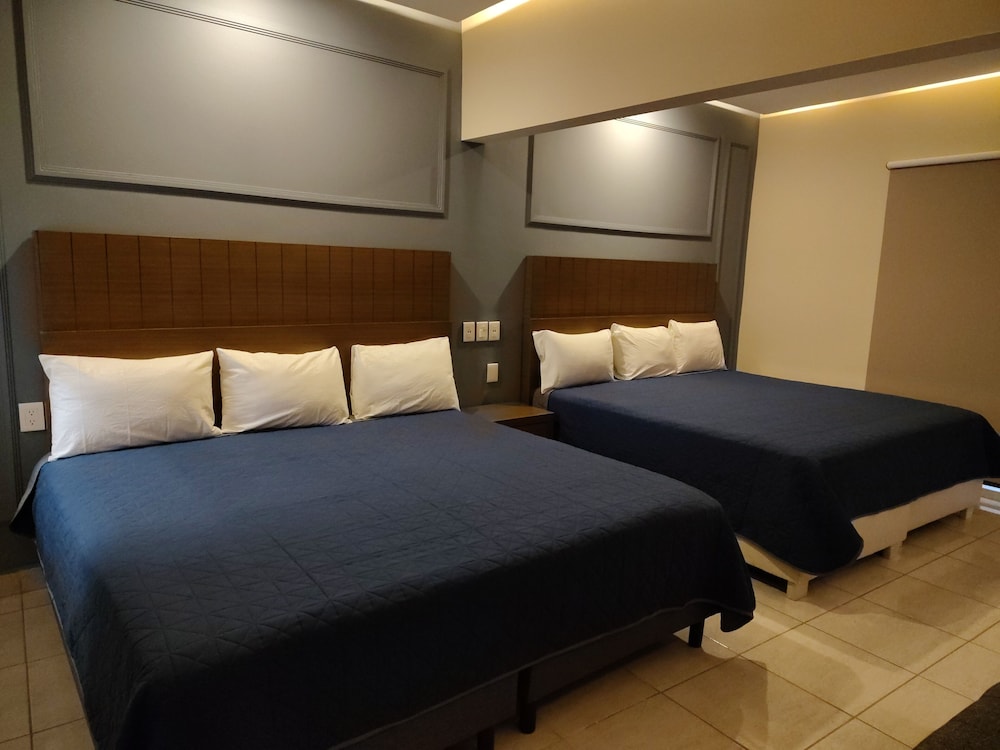 Deluxe Double Room - Photo 3