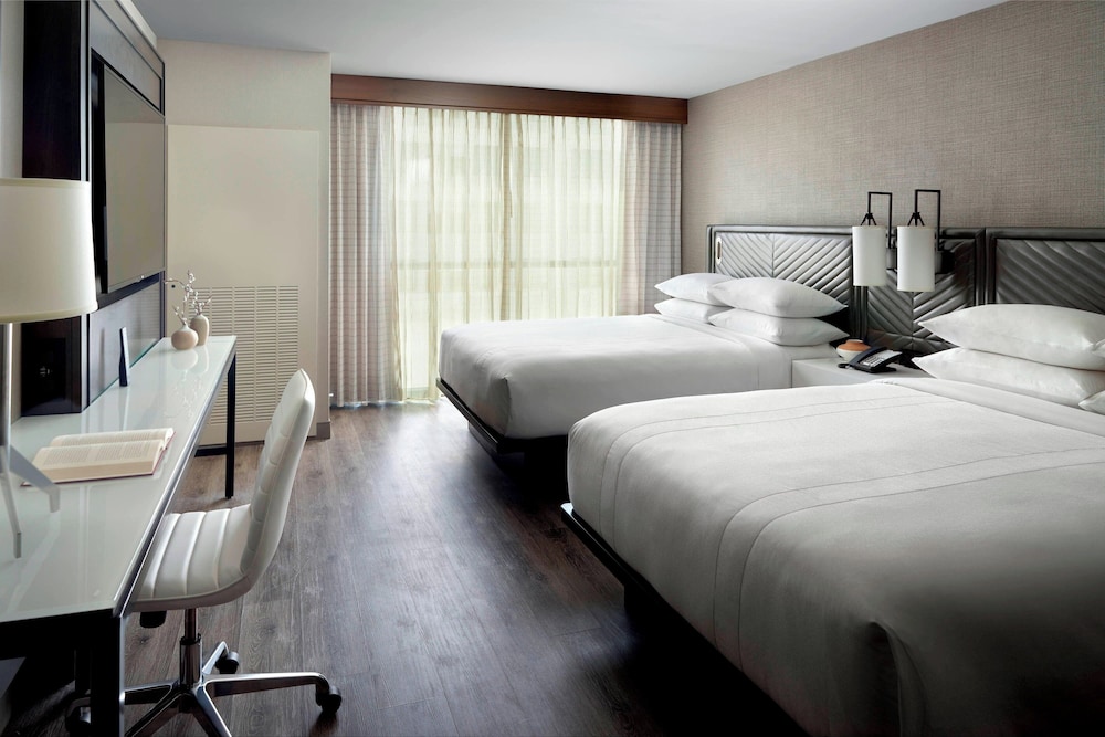 Room, 2 Queen Beds