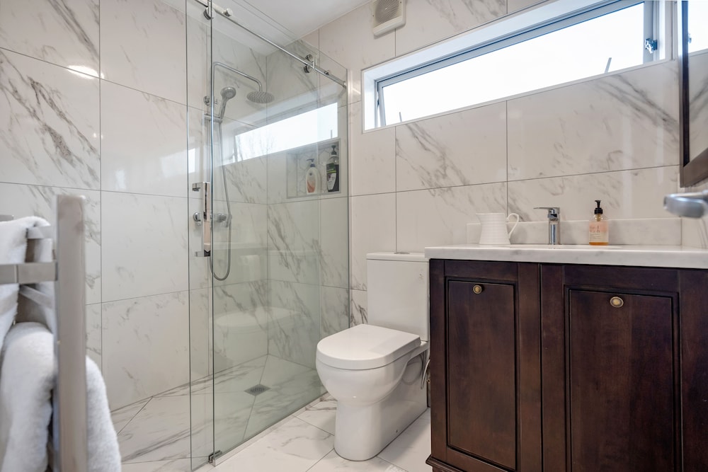 Deluxe Double Room, Kitchenette - Photo 4