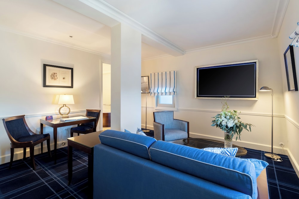 Junior Suite, 1 King Bed (Cruise Liner Collection)