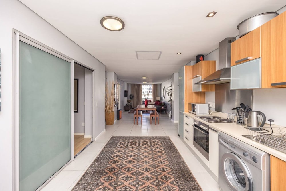 Apartment (2 Bedrooms)