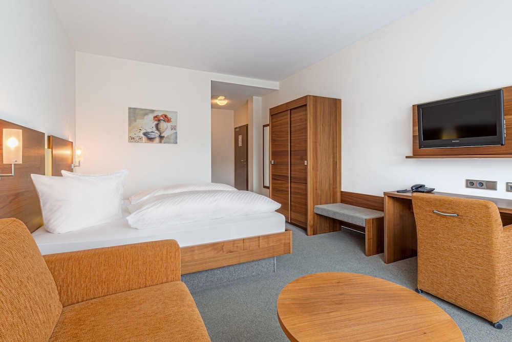 Exclusive Double Room, Roll-in Shower photo 1
