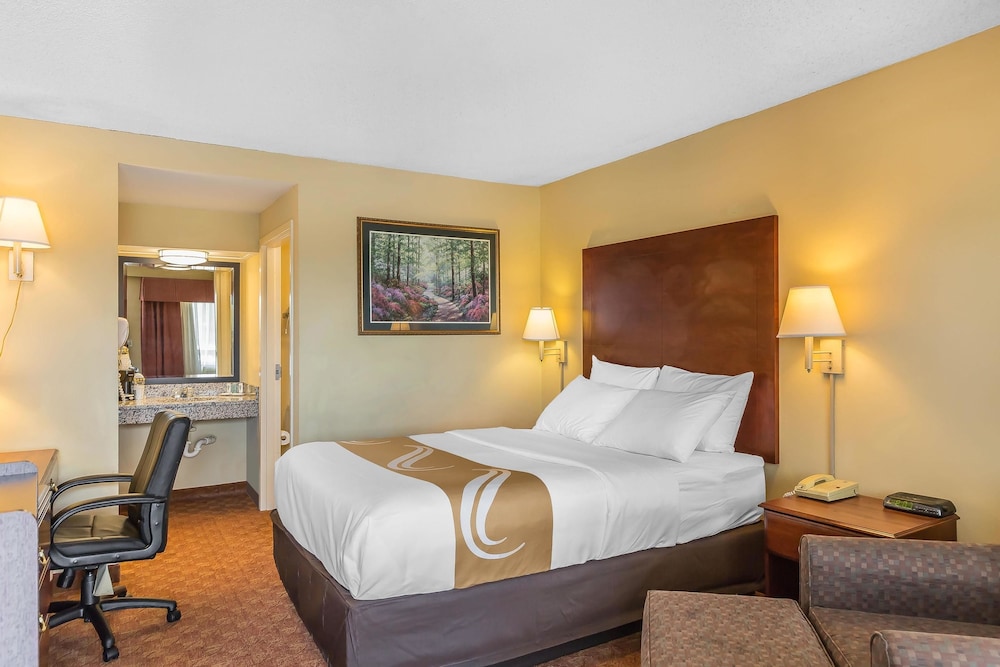 Room, 1 Queen Bed, Accessible, Non Smoking - Photo 1