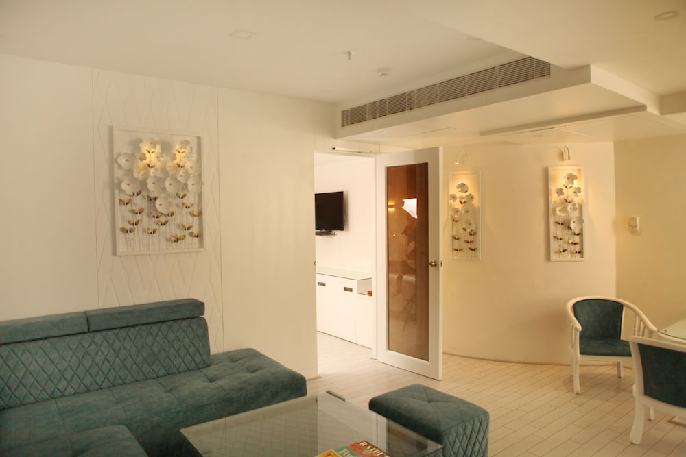 Scott Suite - Photo 3
