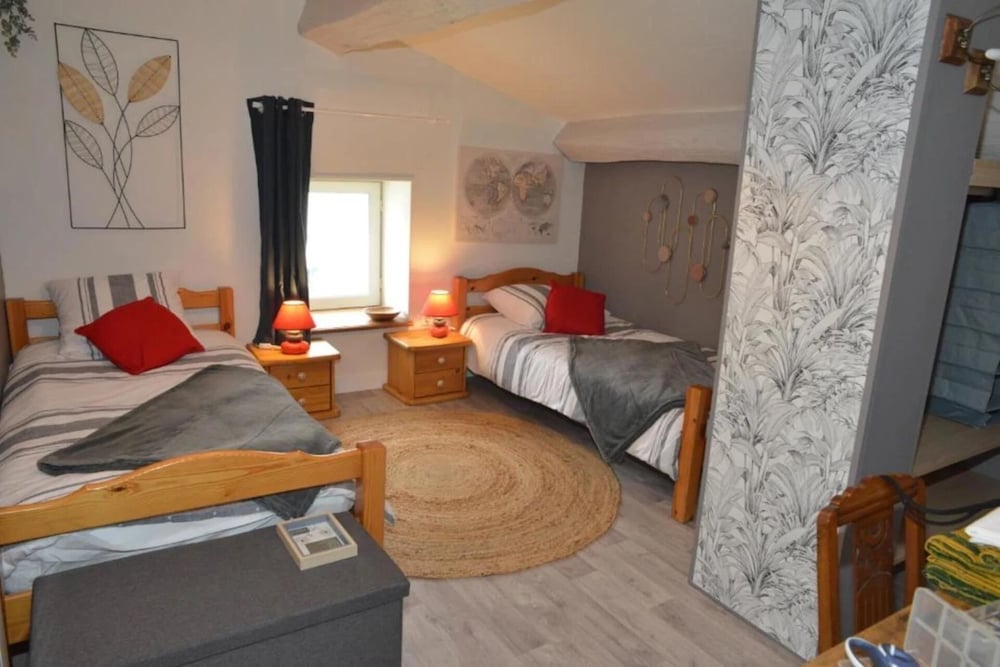 Standard Twin Room, Garden View