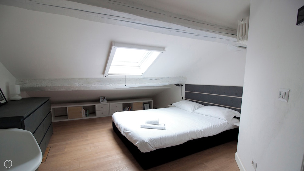Apartment (1 Bedroom)